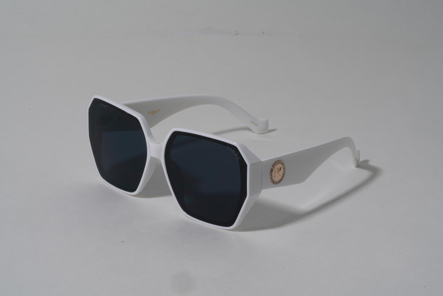 GAFAS DE SOL GRANDES NK BLANCO-0